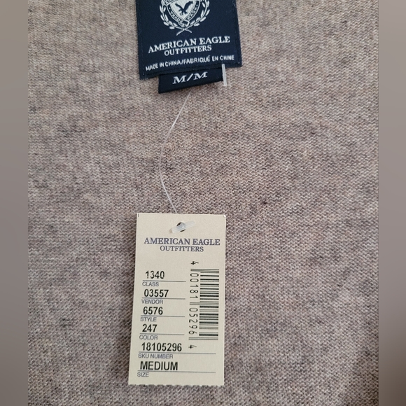 American Eagle cardigan - Picture 3 of 3